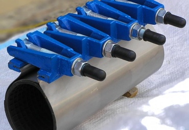 Хомуты ремонтные с чугунным замком